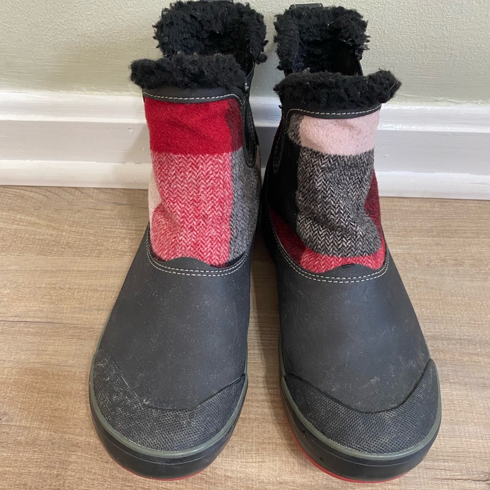 Keen Elsa Chelsea Boot